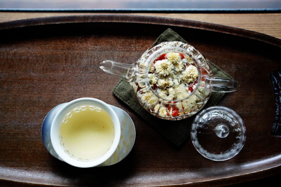 花ひらく癒しの一杯～薬膳茶「菊花茶」